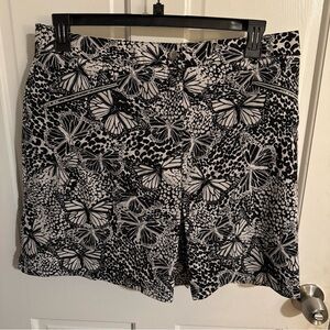 Chic’s Black & White Butterfly Print Skort